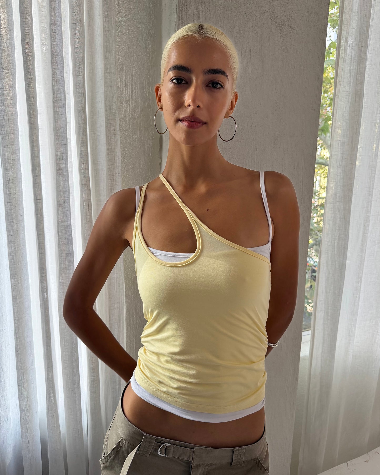Womens Asym Layered Singlet - Butter / White