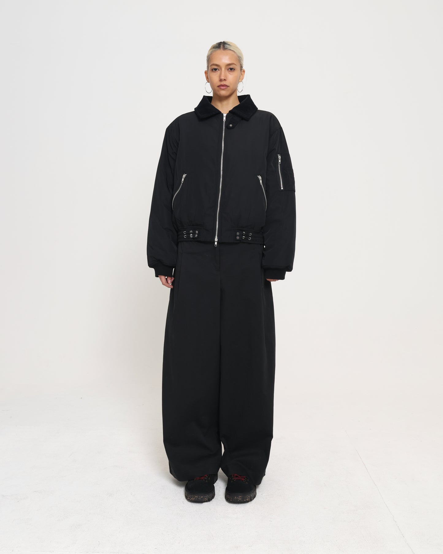 BOMBER JACKET - Black