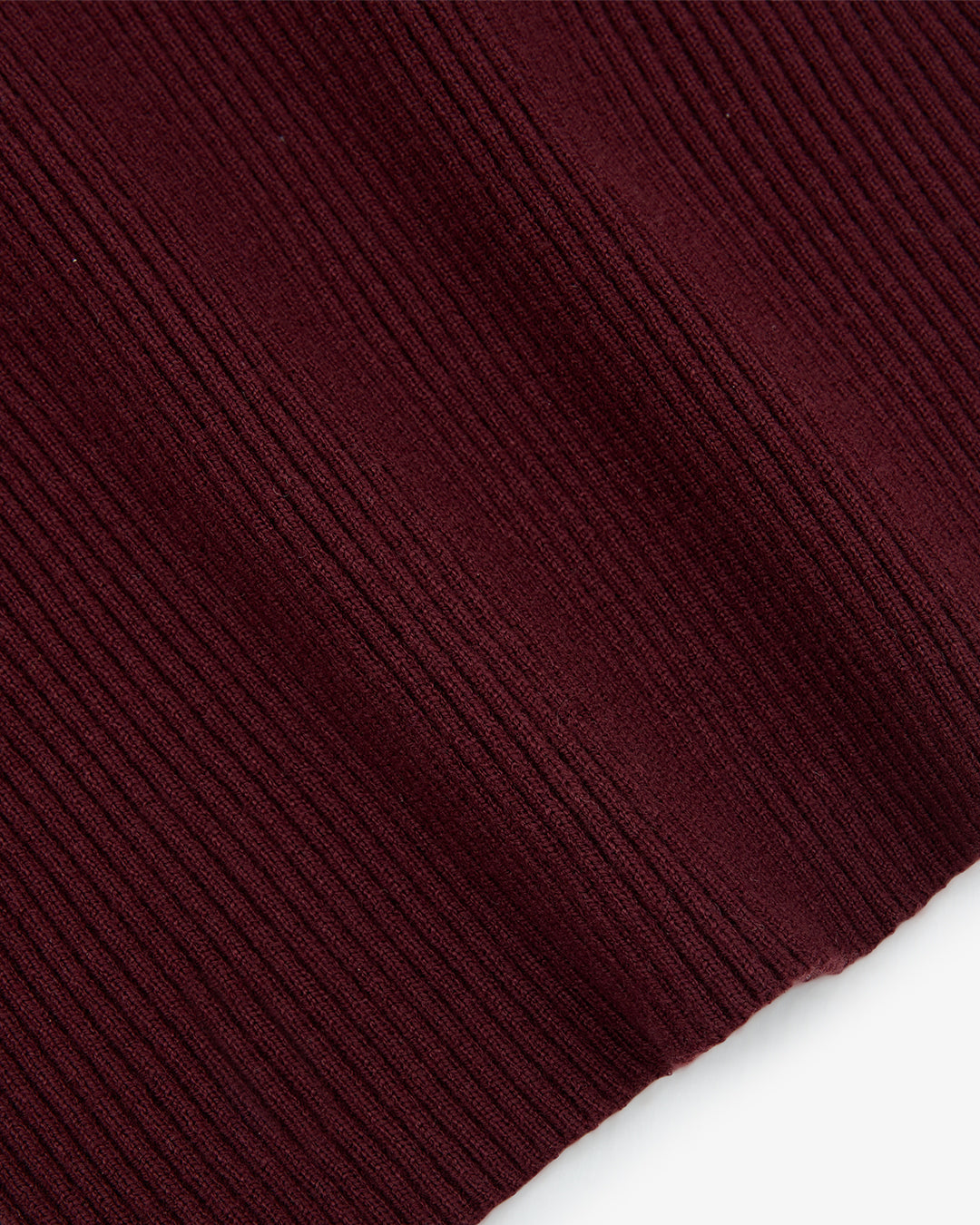 PLUNGE NECK KNIT TOP - PLUM