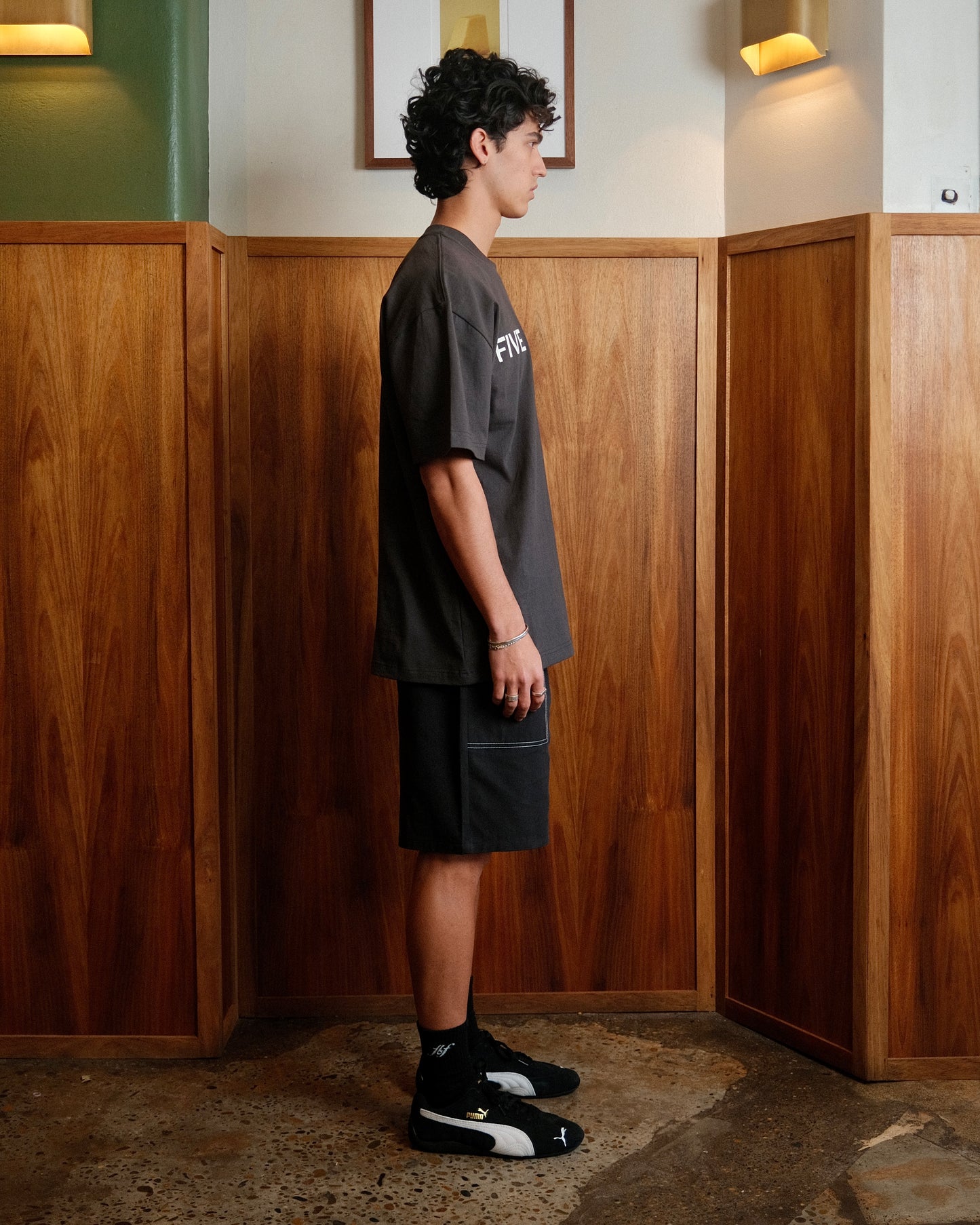Contrast Short