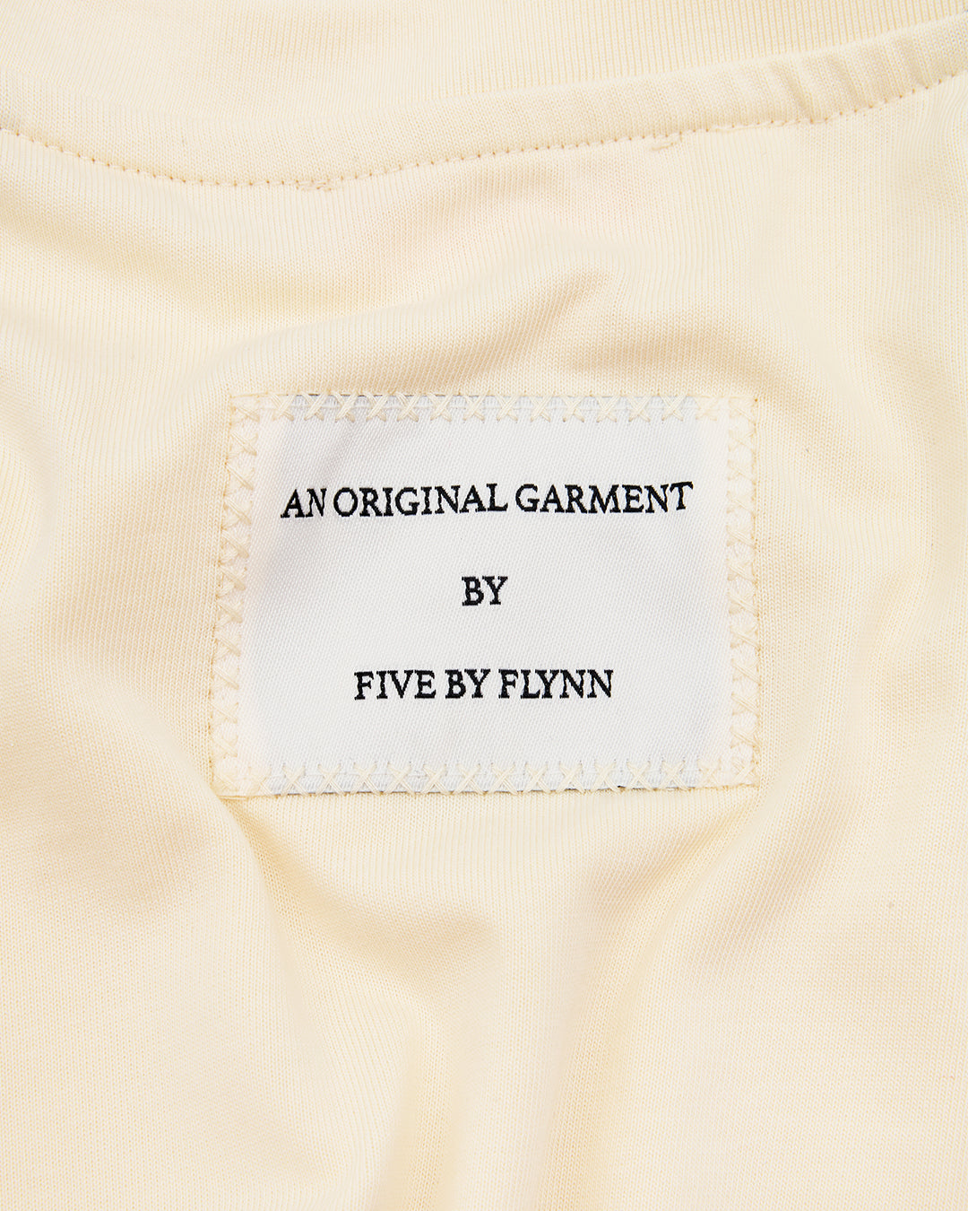 PANELLED CROP TEE - Cream / Charcoal