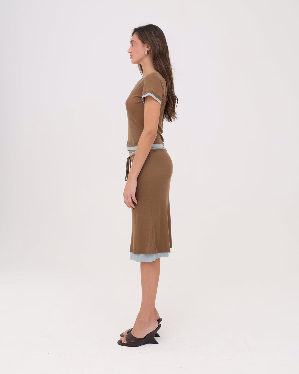 V Neck Tee - Caramel