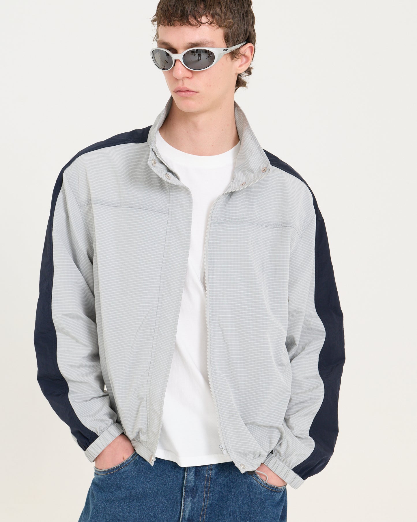 Windbreaker Jacket - Light Grey/Navy