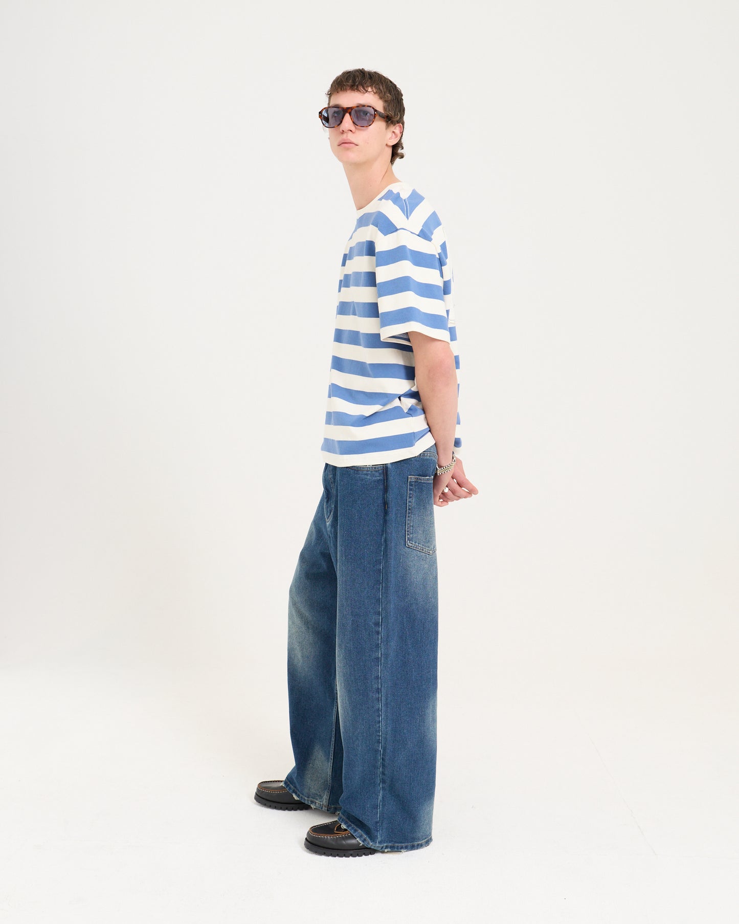 Boxy Applique Tee - Steel Blue/Cream