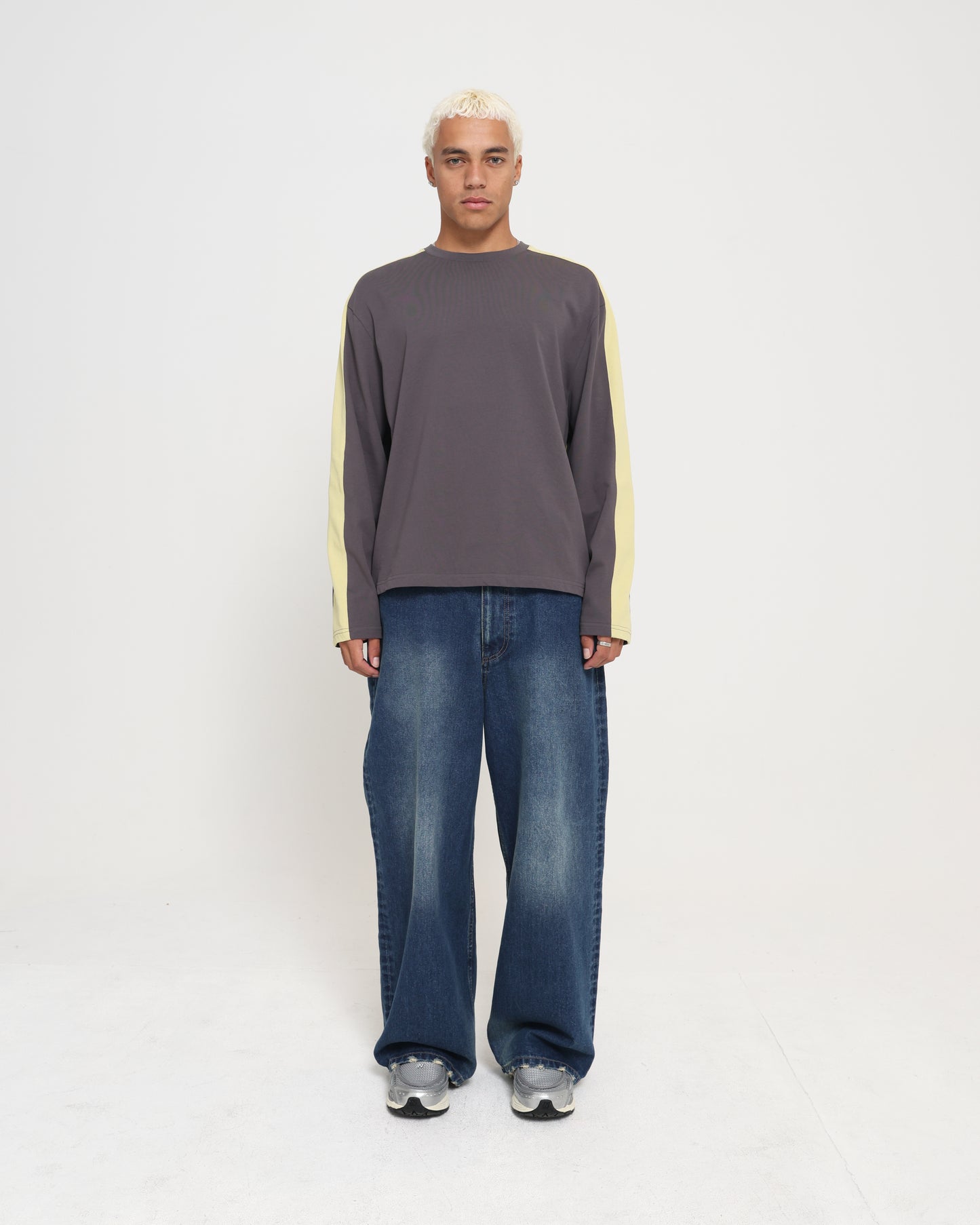 PANELLED LS CROPP TEE - CHARCOAL / CITRON