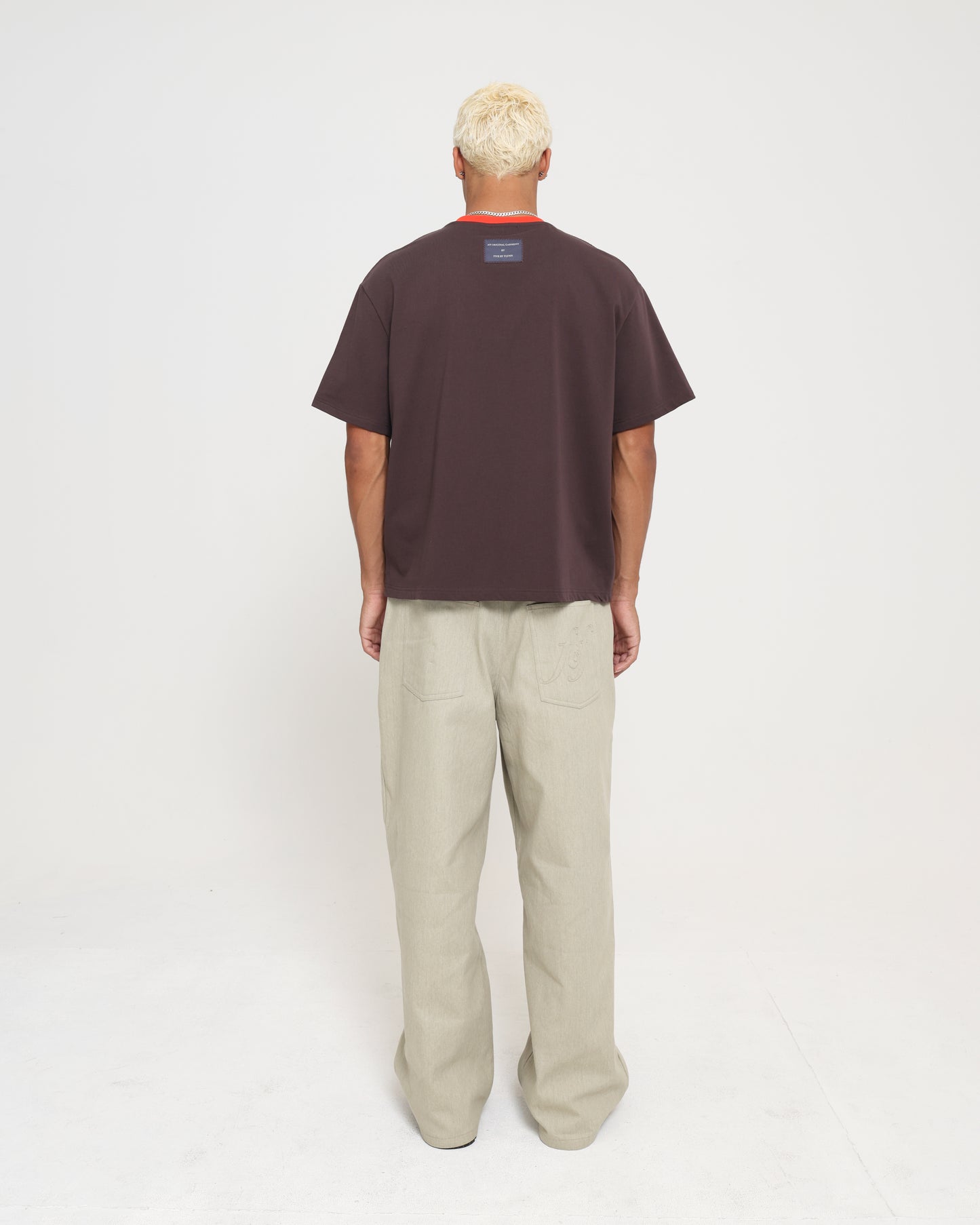 Contrast Neck Cropped Tee - Chilli / Chocolate