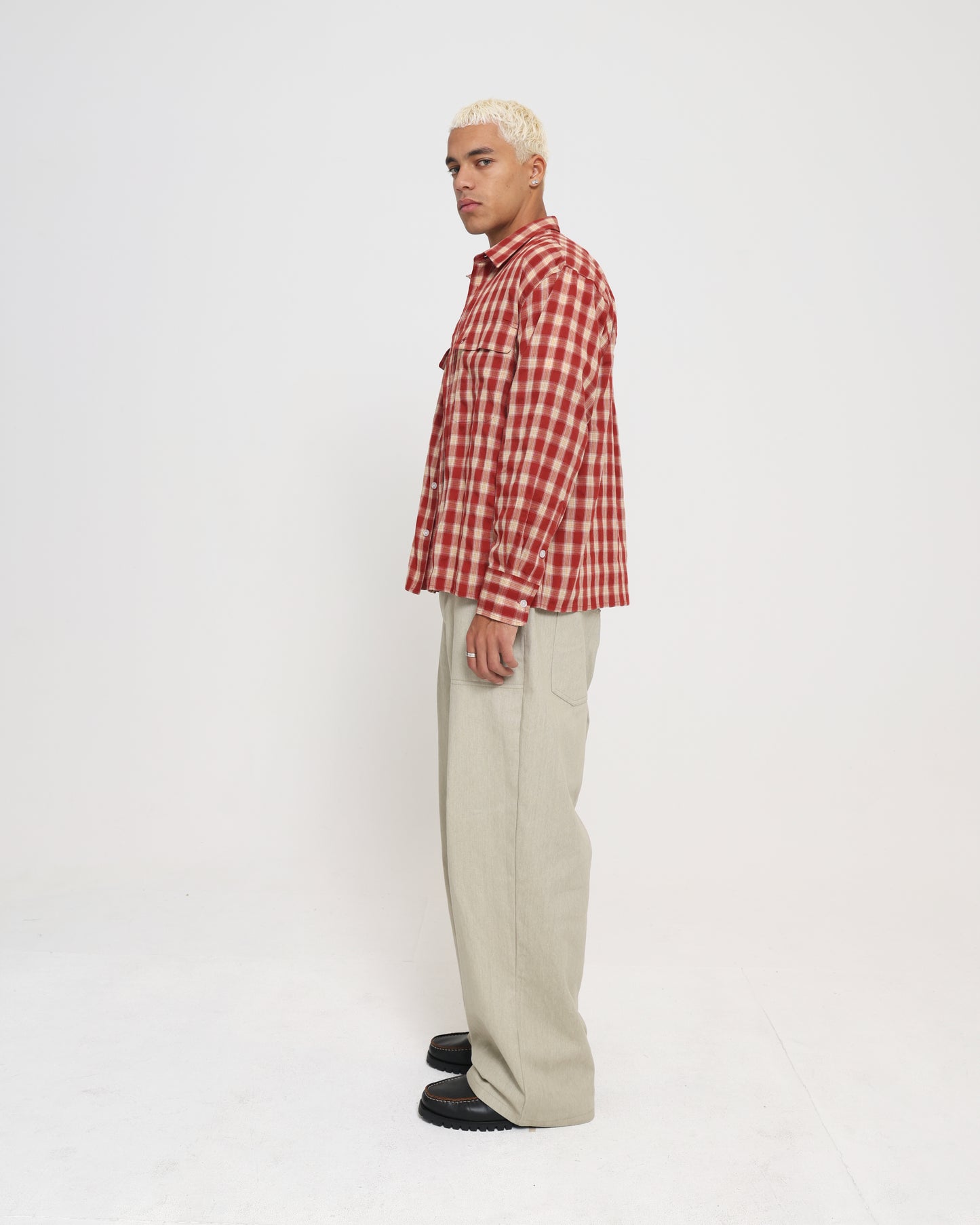 LS POCKET SHIRT - RED PLAID