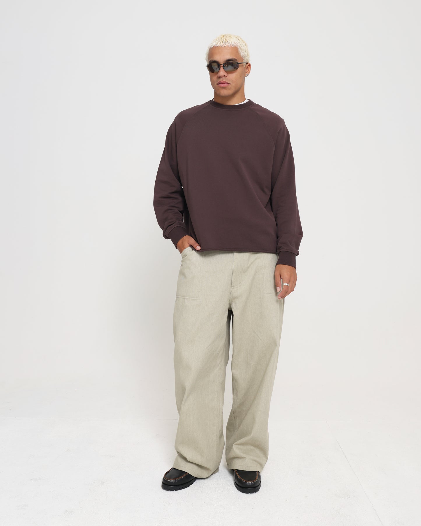 RAGLAN SWEATSHIRT - CHOLOCATE