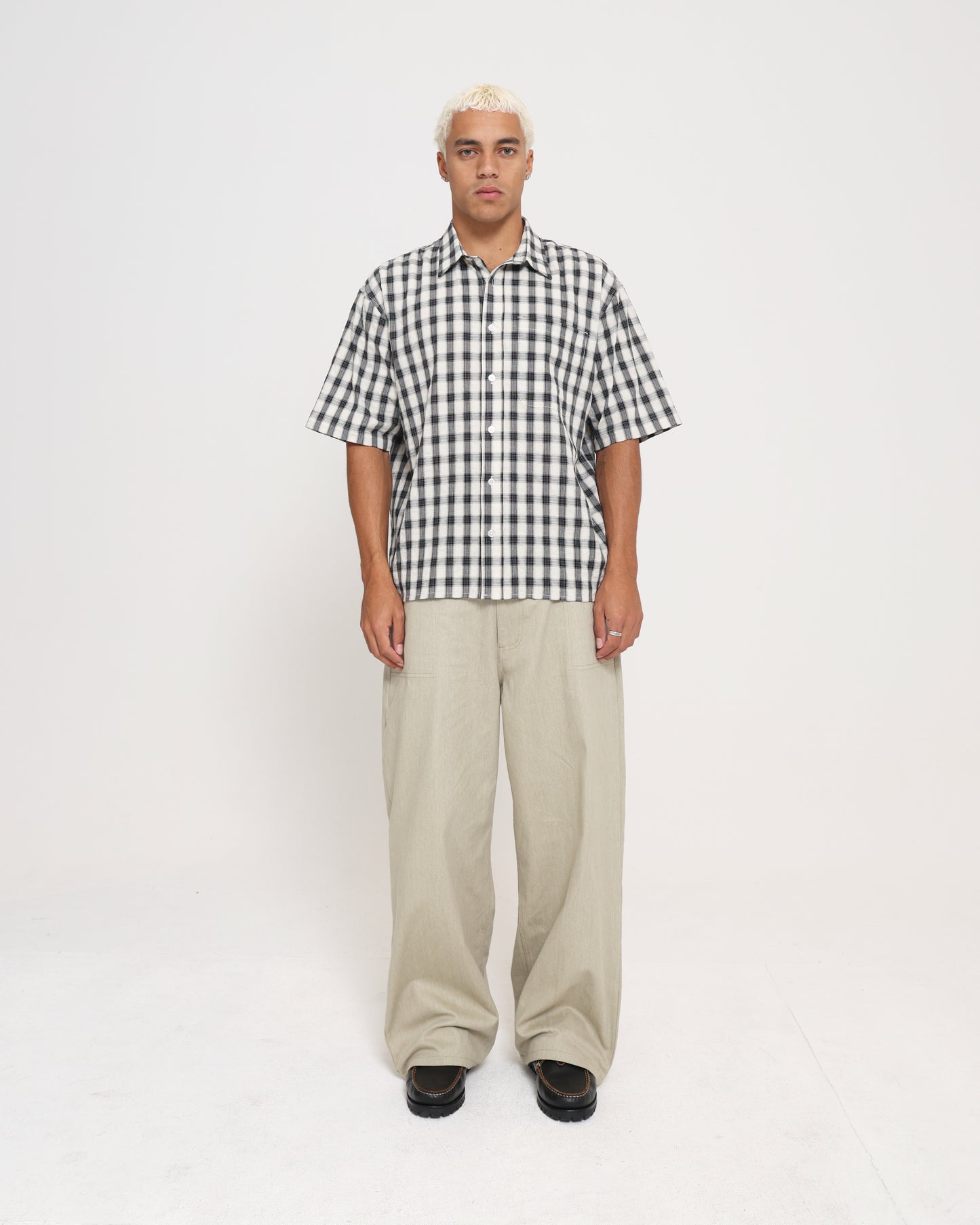 SS BUTTON DOWN SHIRT - CREAM PLAID