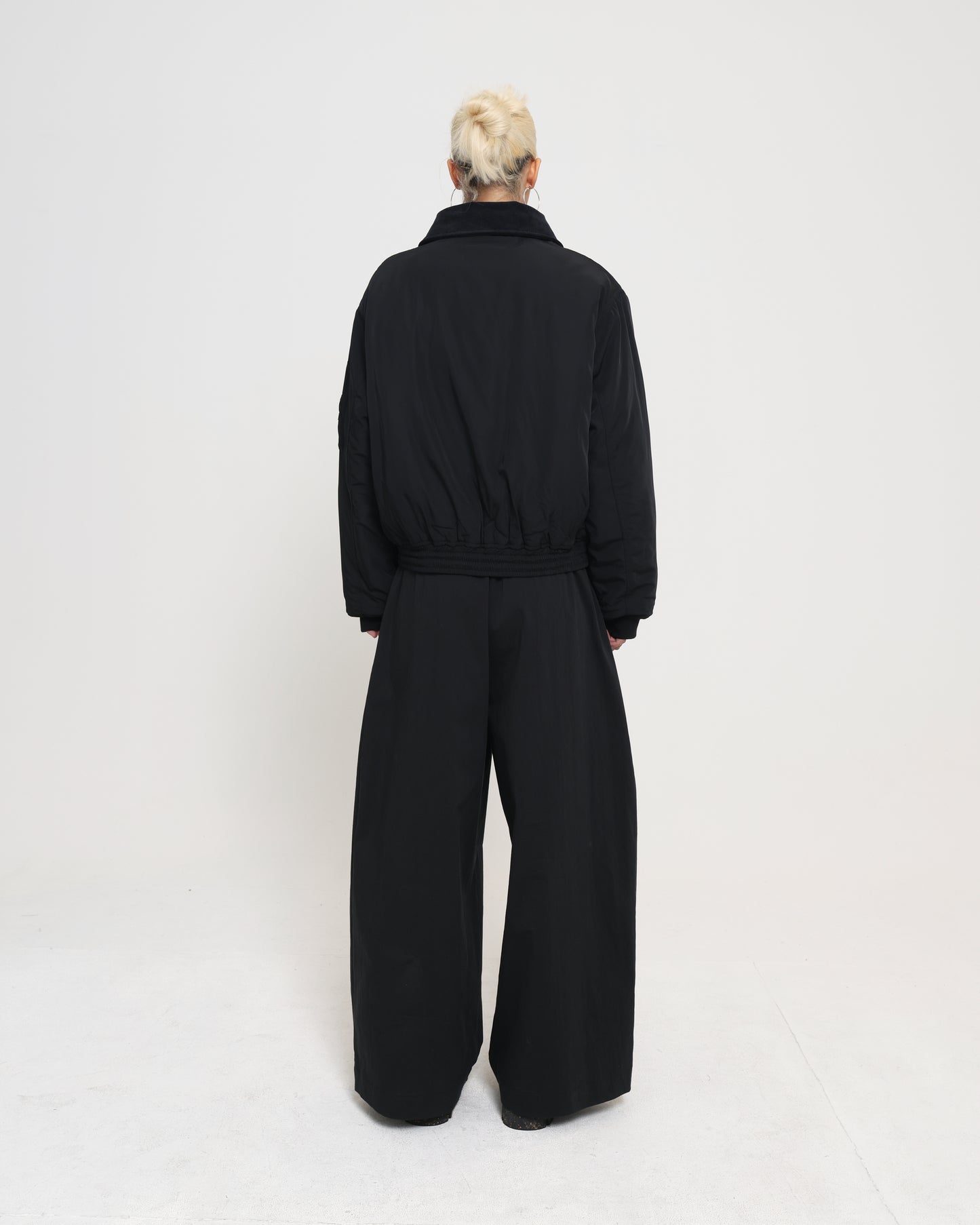 BOMBER JACKET - Black