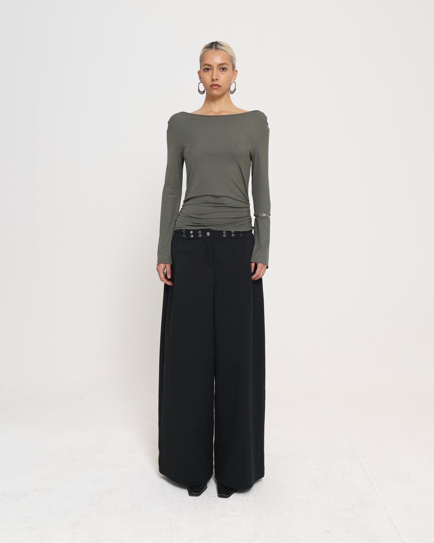 OFF SHOULDER LS TOP - Sage