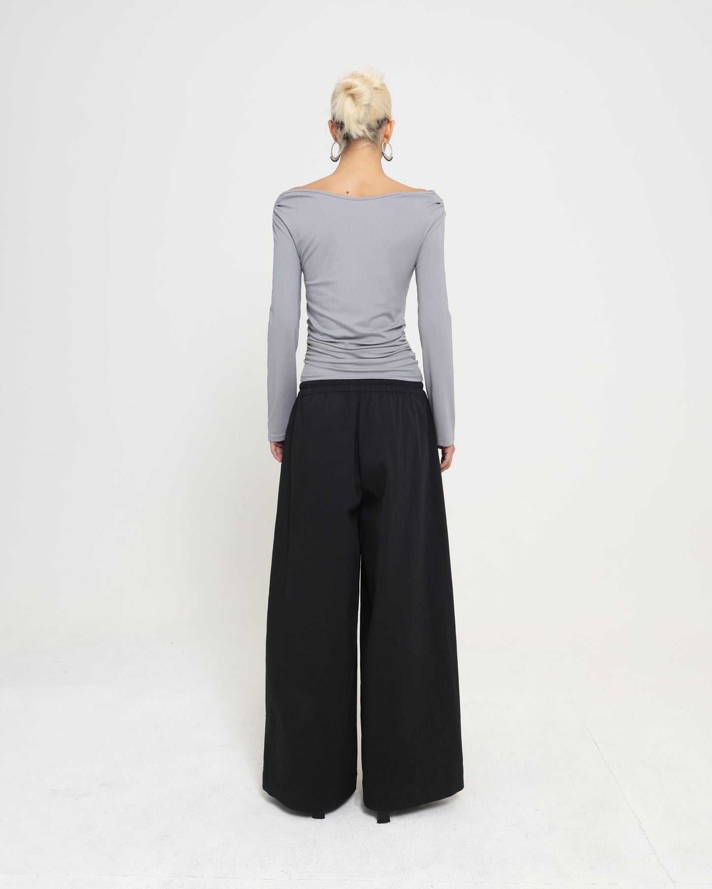 OFF SHOULDER LS TOP - Silver