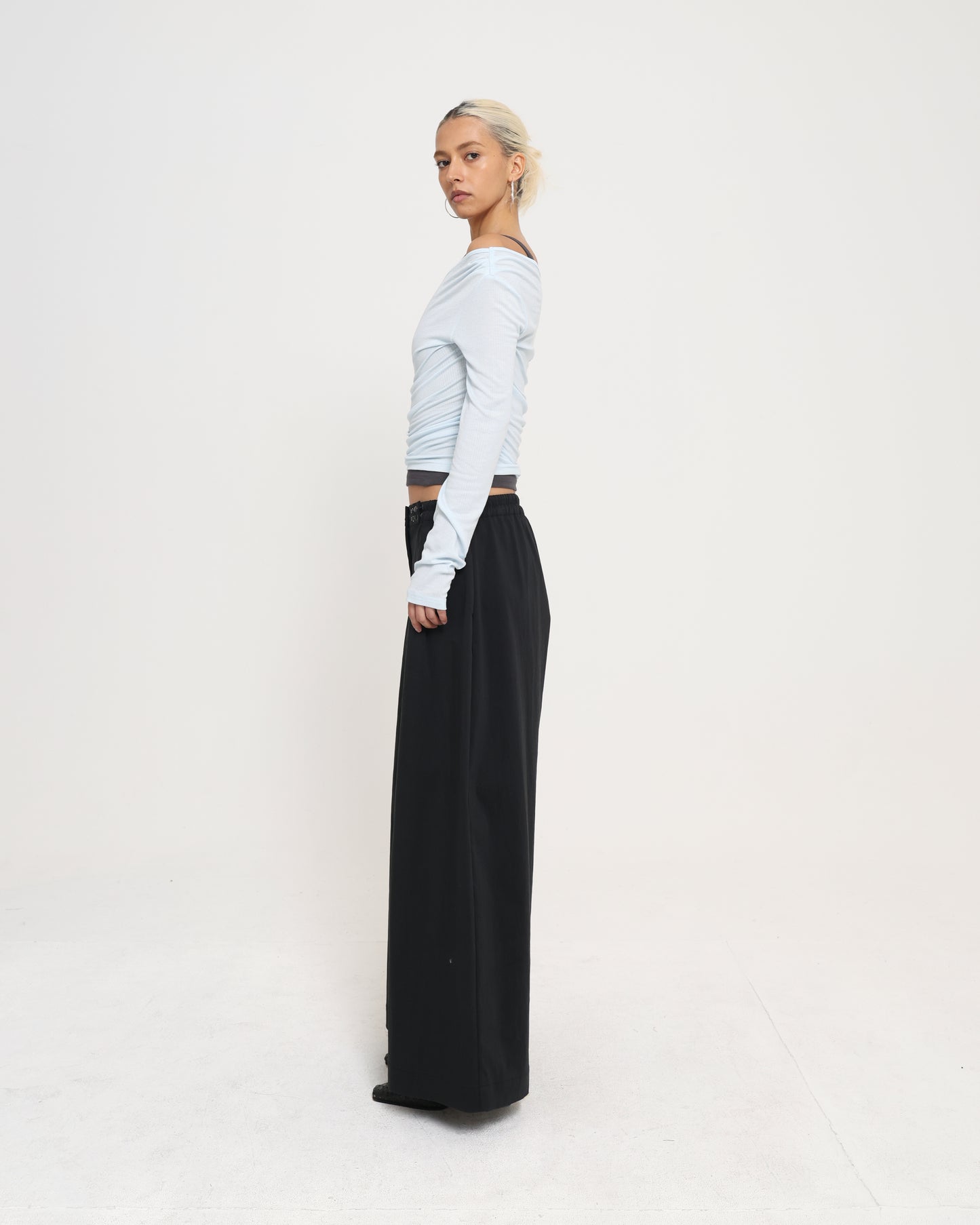 LAYERED LS TOP - Ice Blue / Charcoal