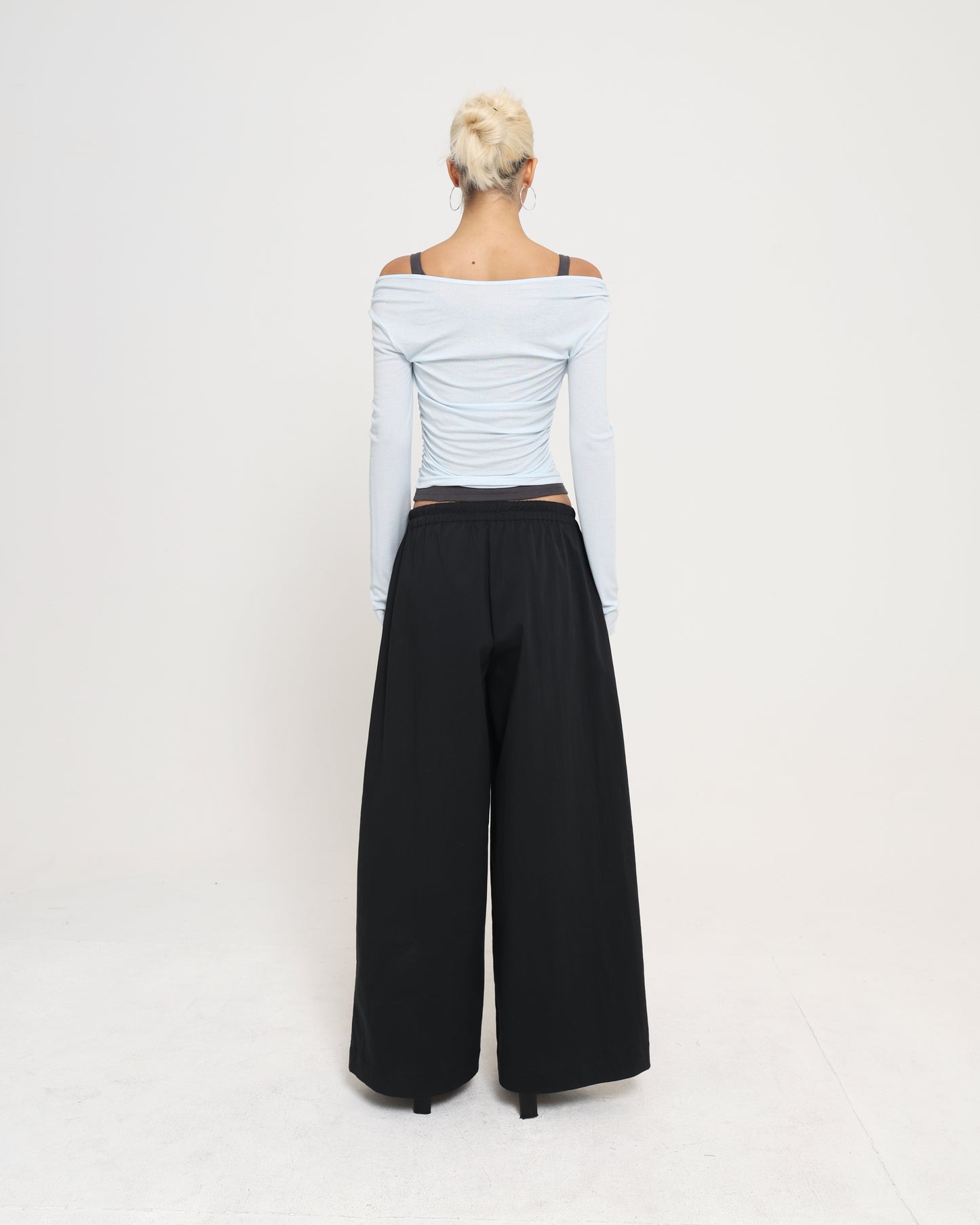 LAYERED LS TOP - Ice Blue / Charcoal