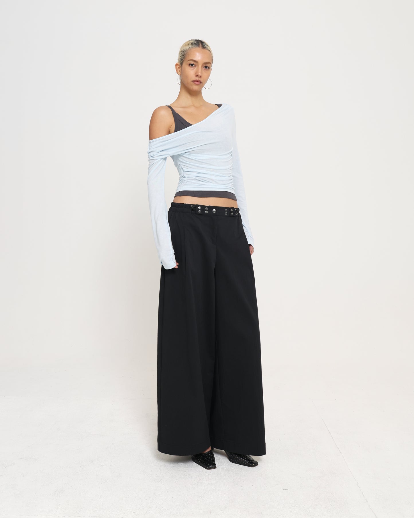 LAYERED LS TOP - Ice Blue / Charcoal