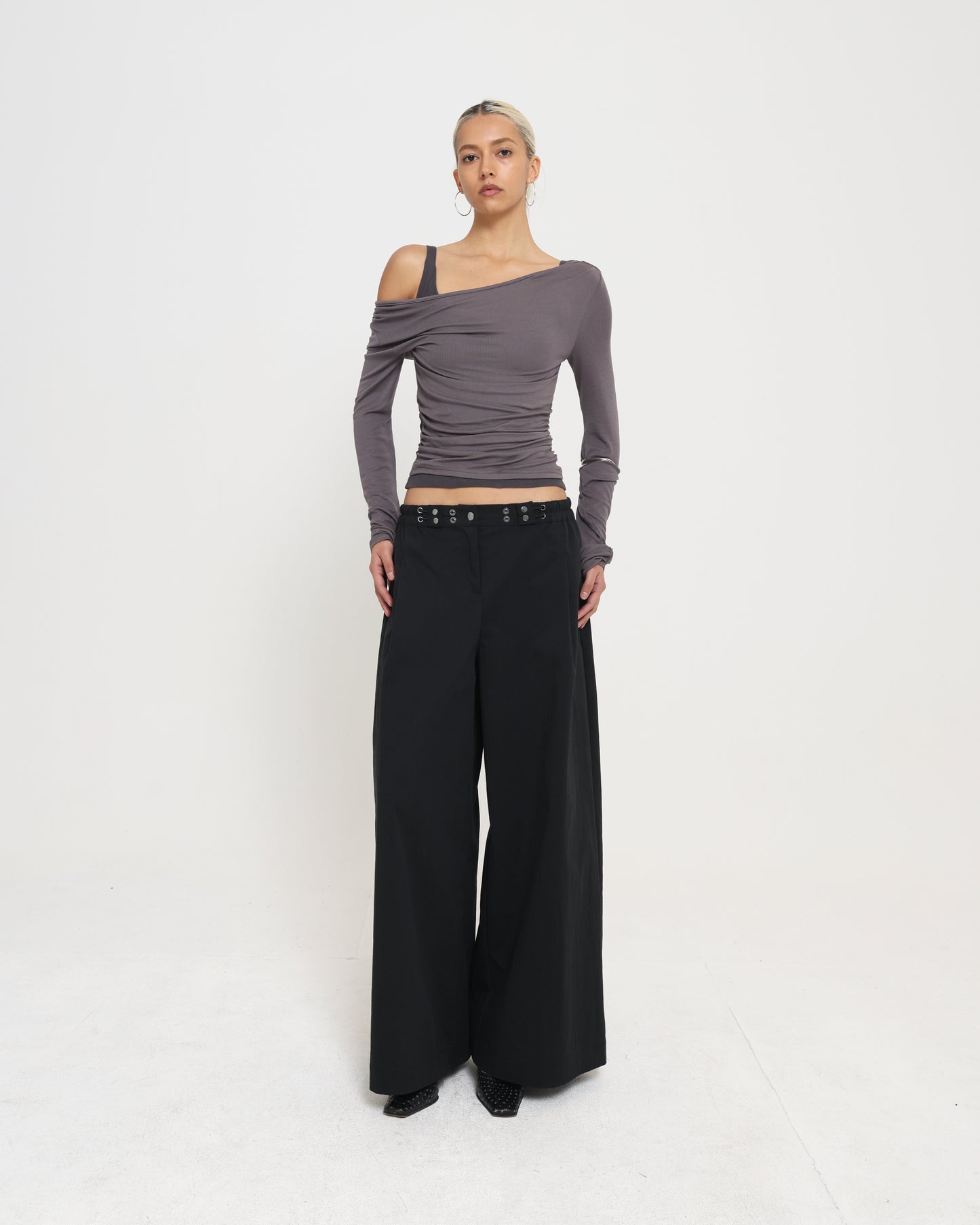 LAYERED LS TOP - Charcoal